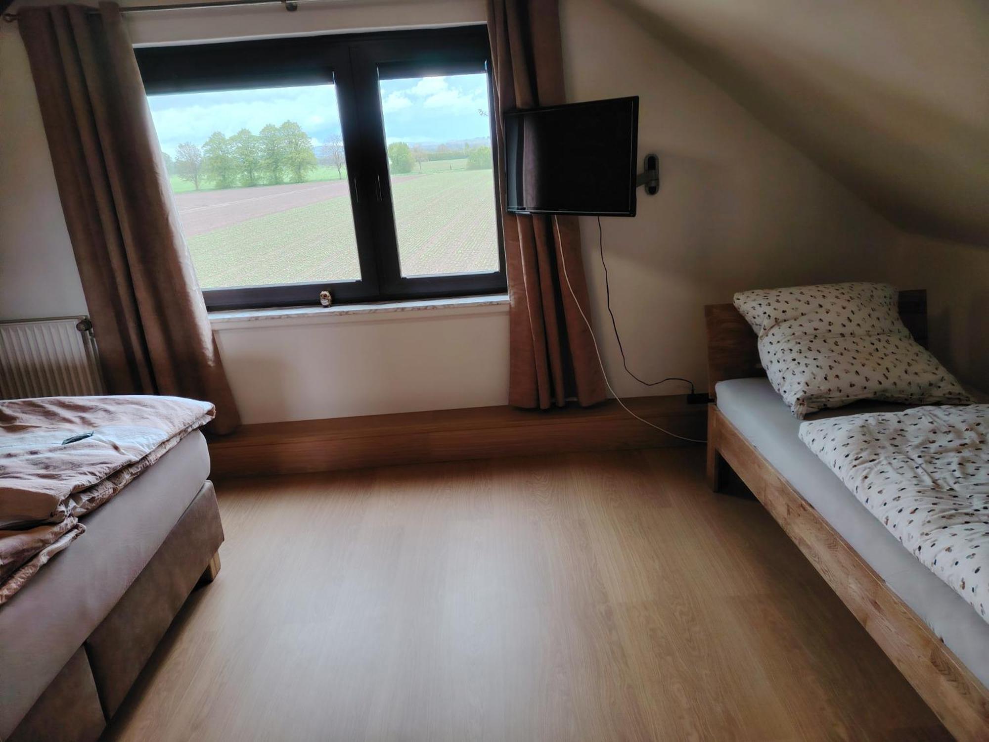 Brini'S Ferienwohnung Im Gruenen Lage  Екстериор снимка